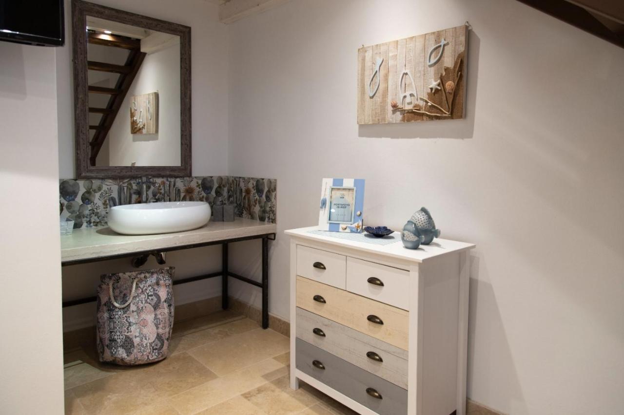 Il Casale Di Punta Prosciutto Bed & Breakfast Luaran gambar